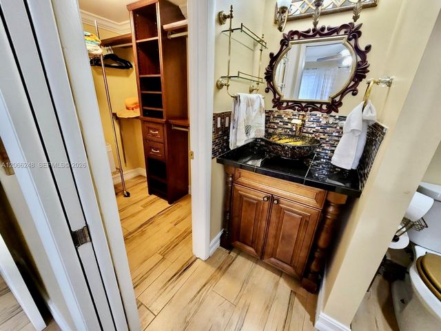 610 NW 13th Street 11, Boca Raton, FL 33486