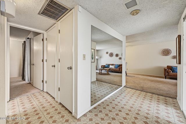 974 N Camino Las Solanas, Tucson, AZ 85710
