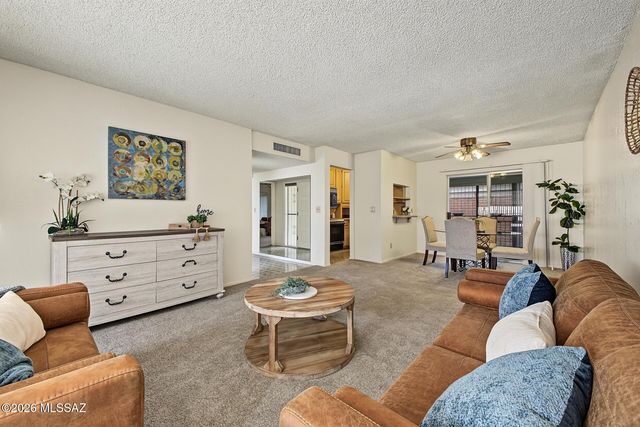 974 N Camino Las Solanas, Tucson, AZ 85710