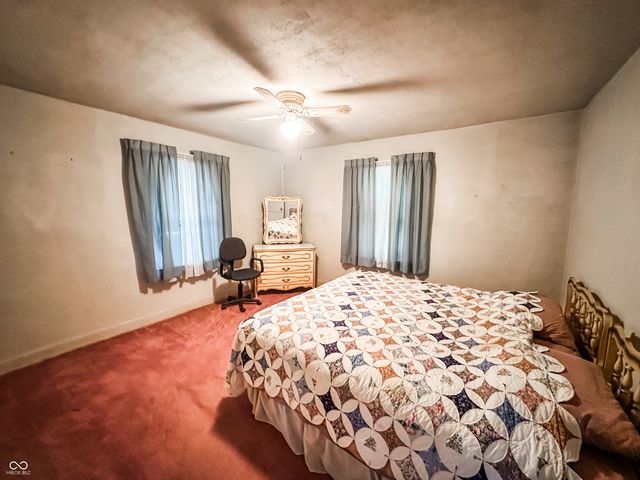 1811 E 10th Street, Anderson, IN 46012