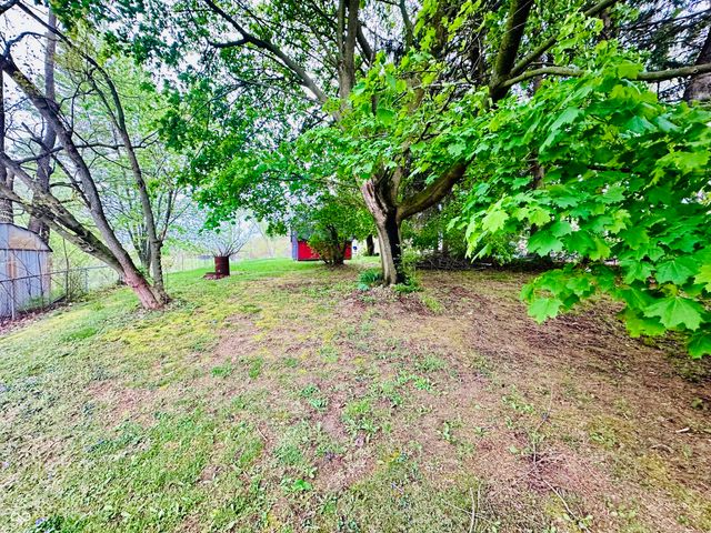 1811 E 10th Street, Anderson, IN 46012