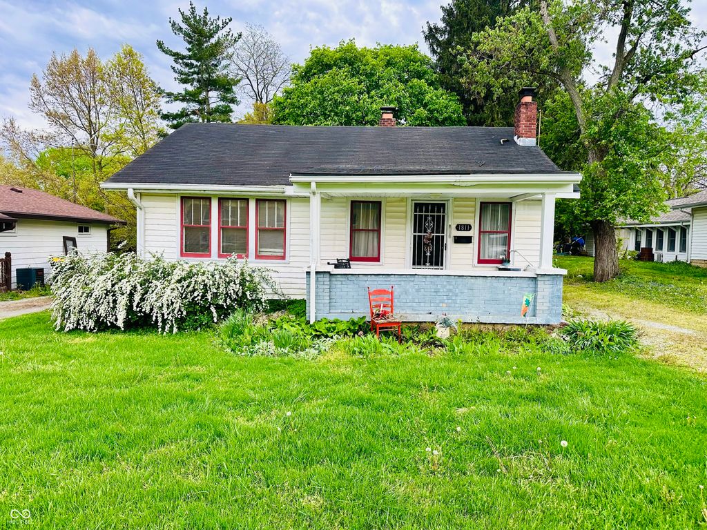 1811 E 10th Street, Anderson, IN 46012