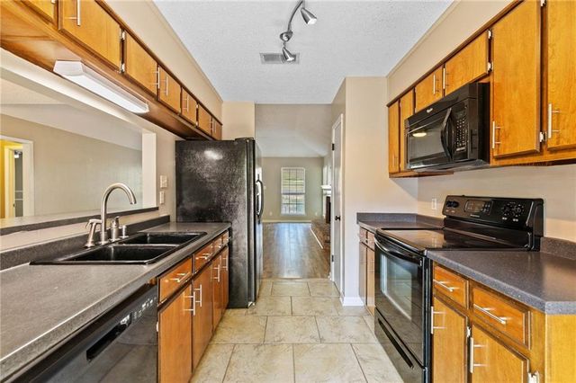 100 Maplewood Loop, Daphne, AL 36526