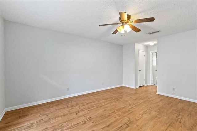 100 Maplewood Loop, Daphne, AL 36526