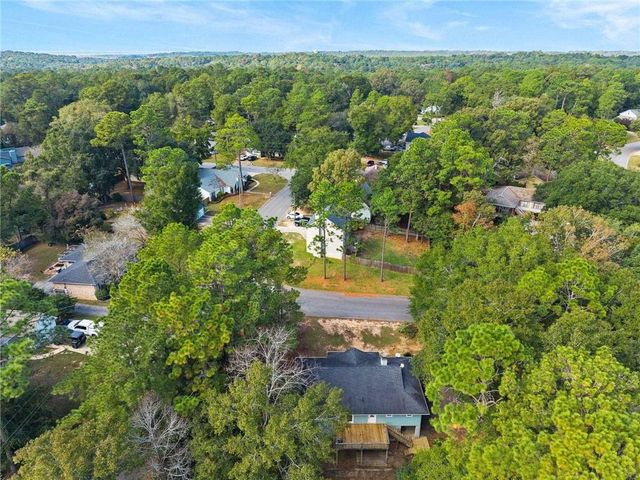 100 Maplewood Loop, Daphne, AL 36526