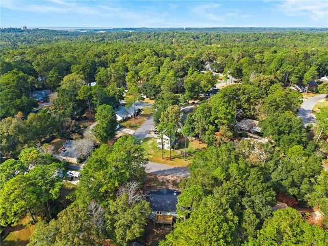 100 Maplewood Loop, Daphne, AL 36526