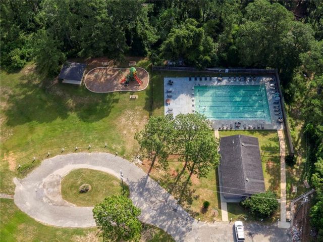 100 Maplewood Loop, Daphne, AL 36526