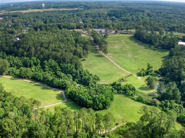 100 Maplewood Loop, Daphne, AL 36526