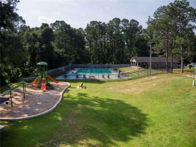 100 Maplewood Loop, Daphne, AL 36526