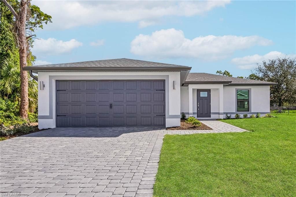 442 Burrstone DR, LEHIGH ACRES, FL 33974 — exterior