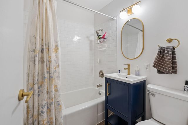 1218 5th Street NE, Minneapolis, MN 55413