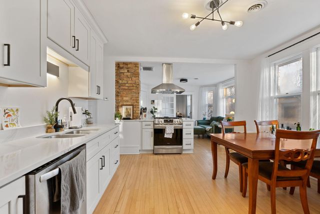 1218 5th Street NE, Minneapolis, MN 55413