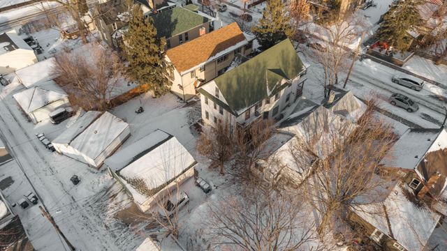 1218 5th Street NE, Minneapolis, MN 55413