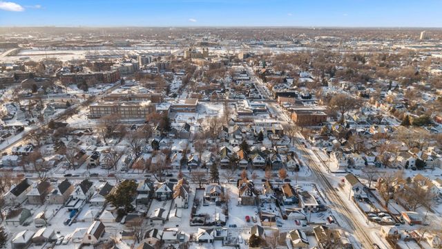 1218 5th Street NE, Minneapolis, MN 55413