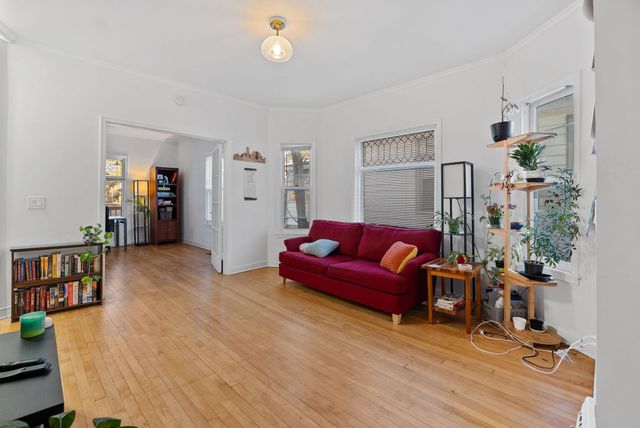 1218 5th Street NE, Minneapolis, MN 55413