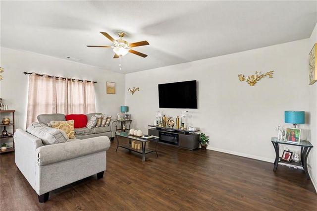 3715 Tommyhawk Court, Douglasville, GA 30135