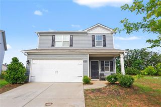 3715 Tommyhawk Court, Douglasville, GA 30135