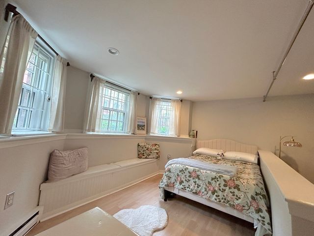 120 Beacon St 1A, Boston, MA 02116