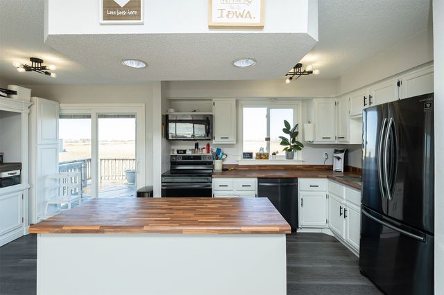 3111 155th Street, Cumming, IA 50061