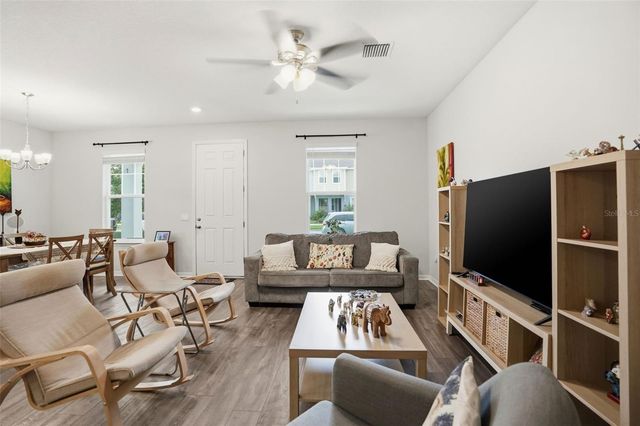4997 AVALON PARK BOULEVARD, Wesley Chapel, FL 33545