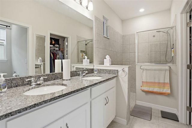 4997 AVALON PARK BOULEVARD, Wesley Chapel, FL 33545