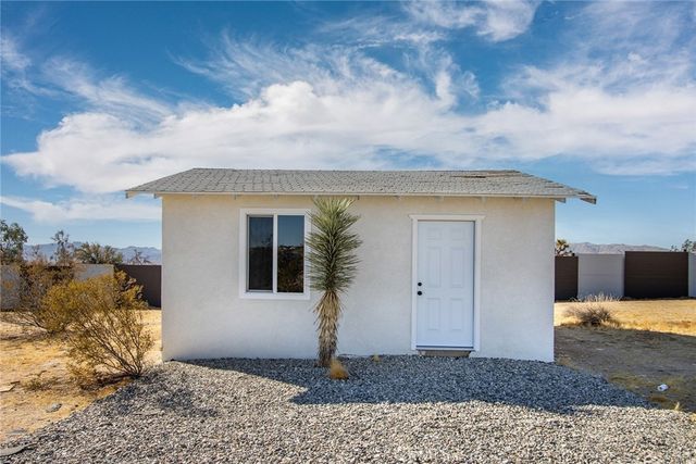 62474 Golden, Joshua Tree, CA 92252