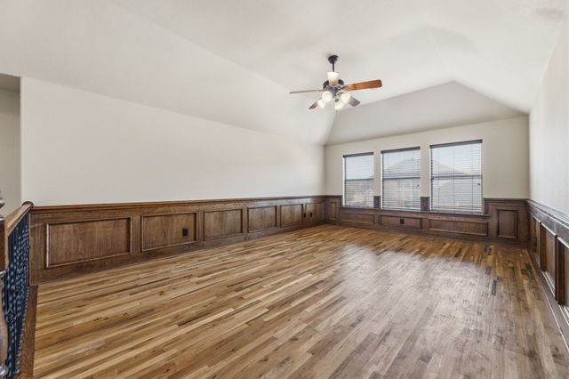 1025 Lady Lore Lane, Lewisville, TX 75056