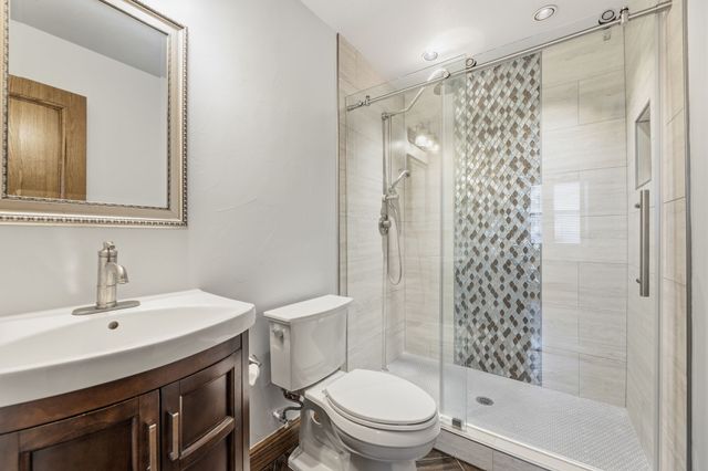 1025 Lady Lore Lane, Lewisville, TX 75056