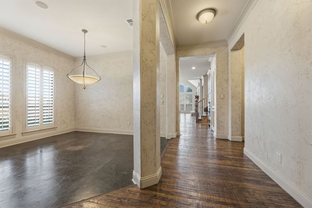 1025 Lady Lore Lane, Lewisville, TX 75056