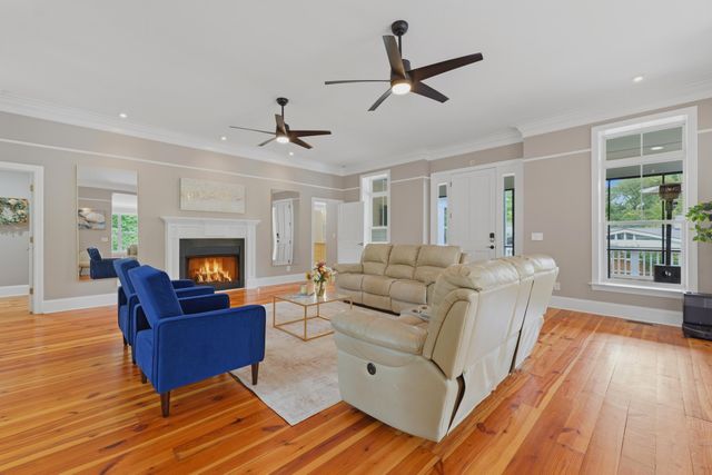 206 Clifton Street, Summerville, SC 29483