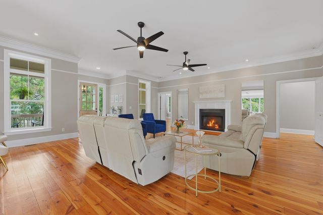 206 Clifton Street, Summerville, SC 29483