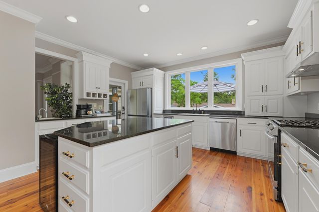 206 Clifton Street, Summerville, SC 29483