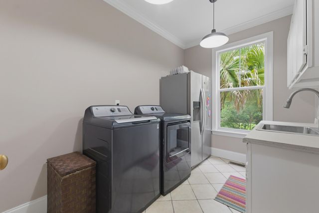 206 Clifton Street, Summerville, SC 29483