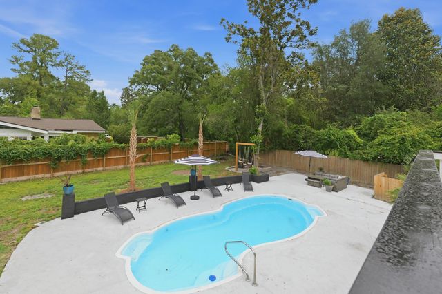 206 Clifton Street, Summerville, SC 29483