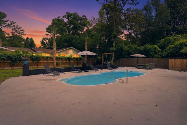 206 Clifton Street, Summerville, SC 29483
