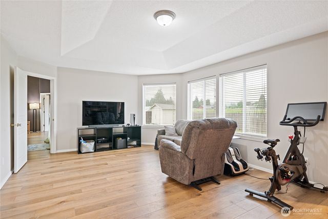2350 Jathom Lane, Longview, WA 98632