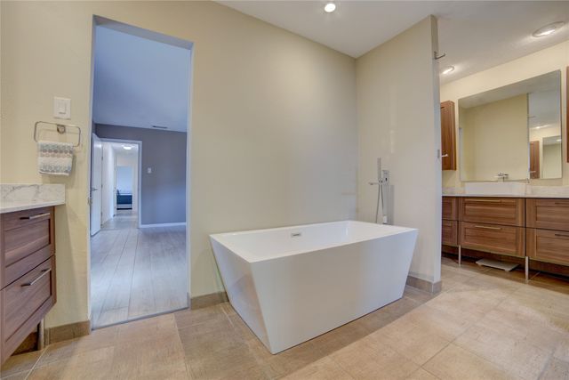 6822 Saint Anne Street, Dallas, TX 75248