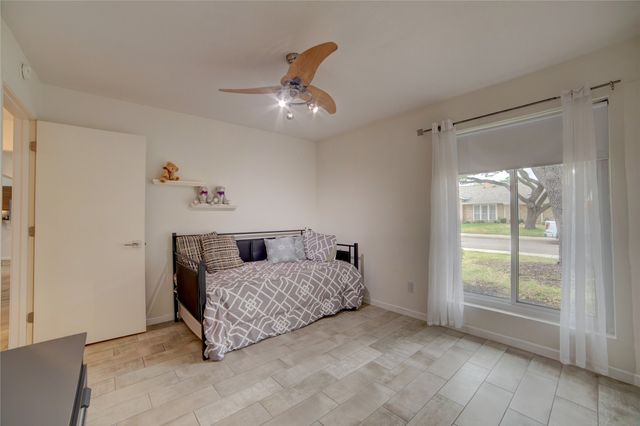 6822 Saint Anne Street, Dallas, TX 75248