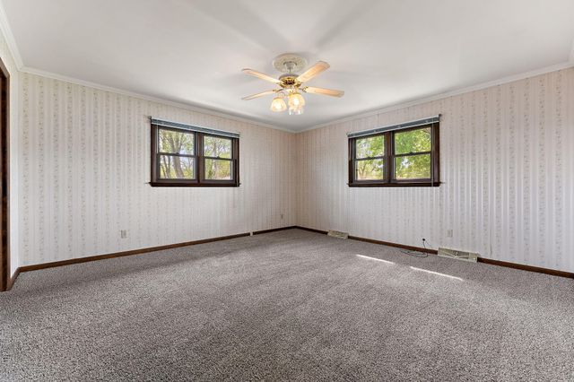 1532 N Woodlawn Place, Griffith, IN 46319