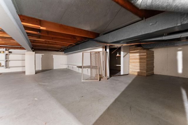 1532 N Woodlawn Place, Griffith, IN 46319