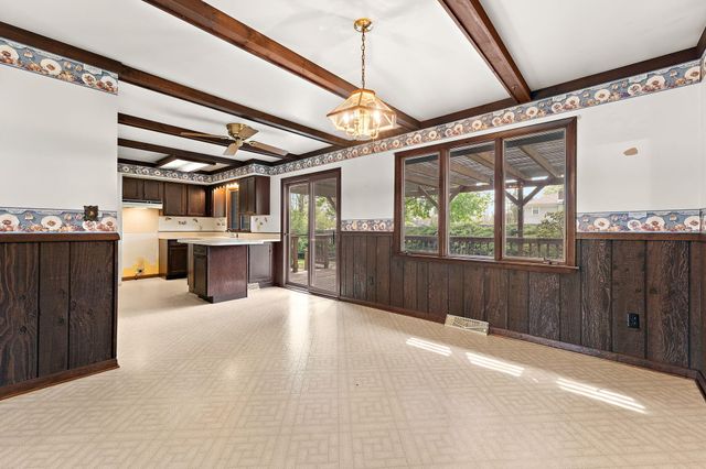 1532 N Woodlawn Place, Griffith, IN 46319