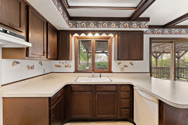 1532 N Woodlawn Place, Griffith, IN 46319