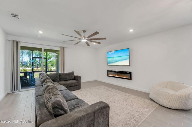 25 NEIGHBOR Court, St. Augustine, FL 32092