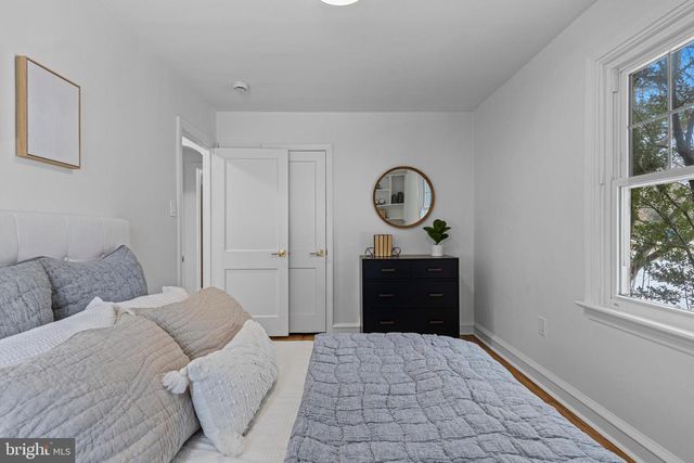 300 BARRY LN, Wallingford, PA 19086