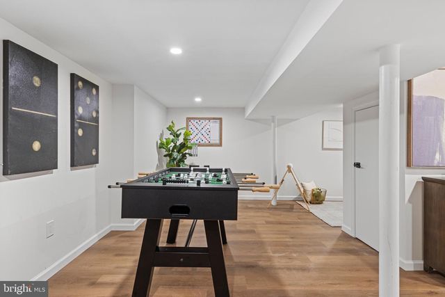 300 BARRY LN, Wallingford, PA 19086