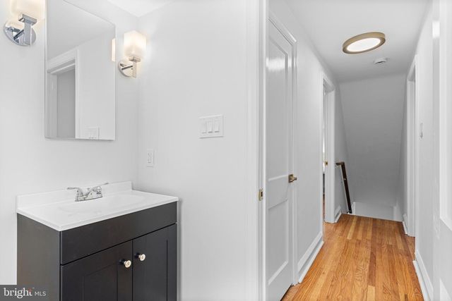 300 BARRY LN, Wallingford, PA 19086