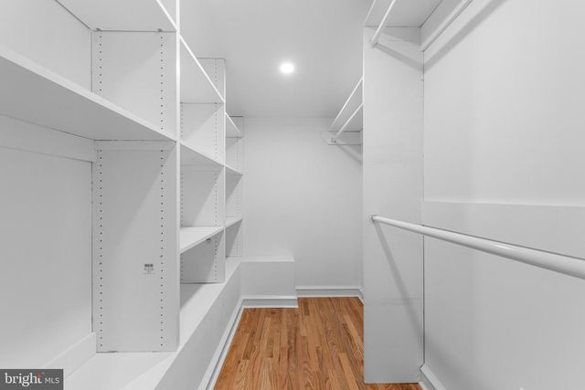 300 BARRY LN, Wallingford, PA 19086