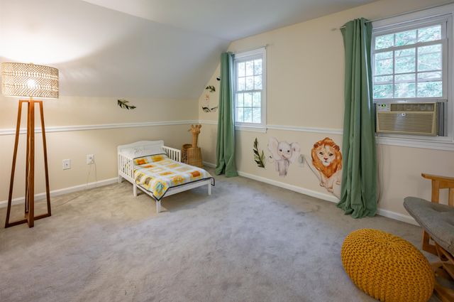 10 Melba Drive, Hudson, NH 03051