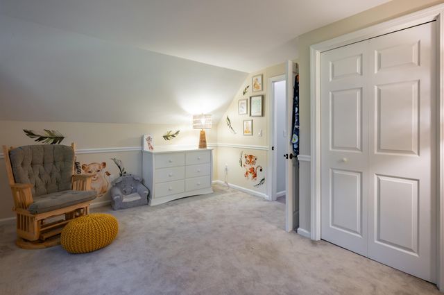 10 Melba Drive, Hudson, NH 03051