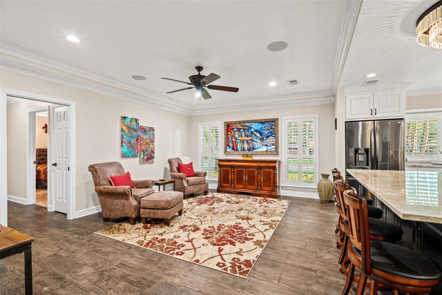 400 Hunters Ridge Circle, Coppell, TX 75019